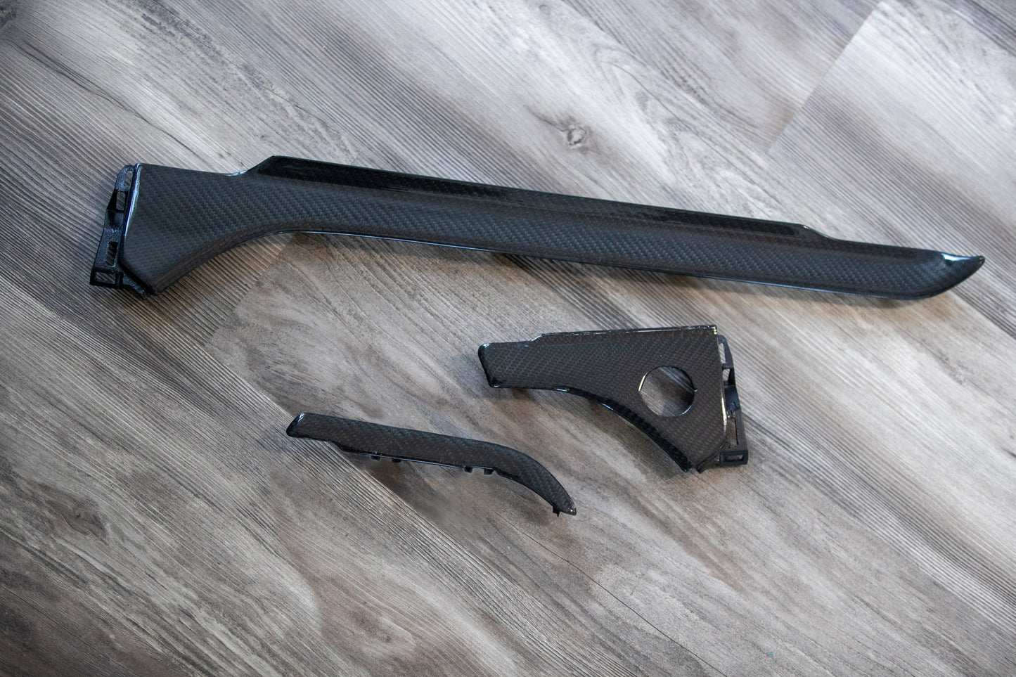 Ford Explorer Wet/Gloss Carbon Fiber Dash Trim Kit